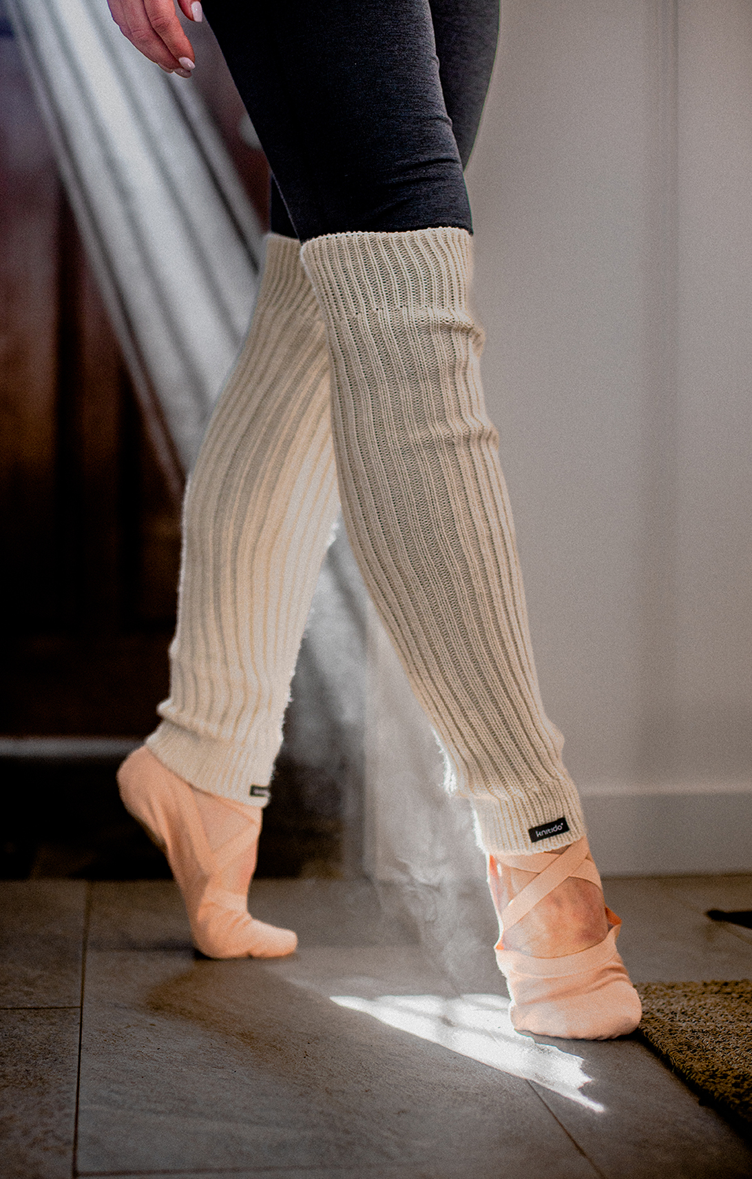 4174 wool ribbed leg warmers