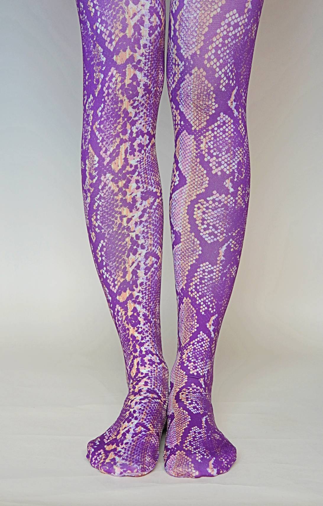 6399 patterned tights370
