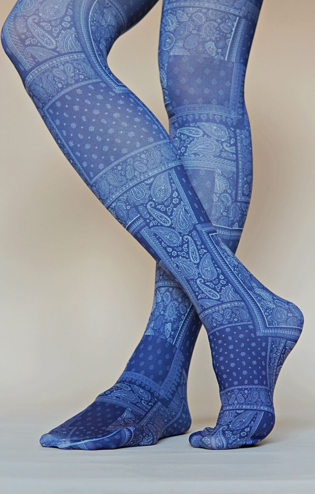 6427 print tights471