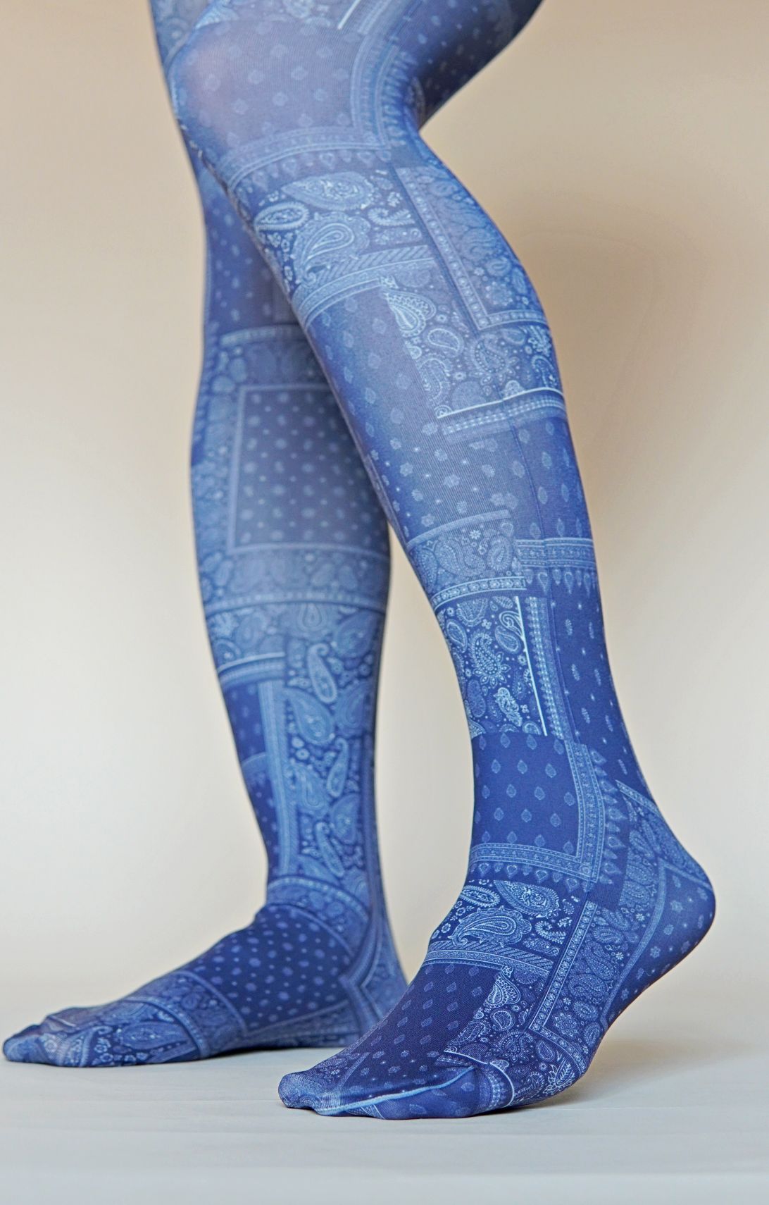 6430 print tights470