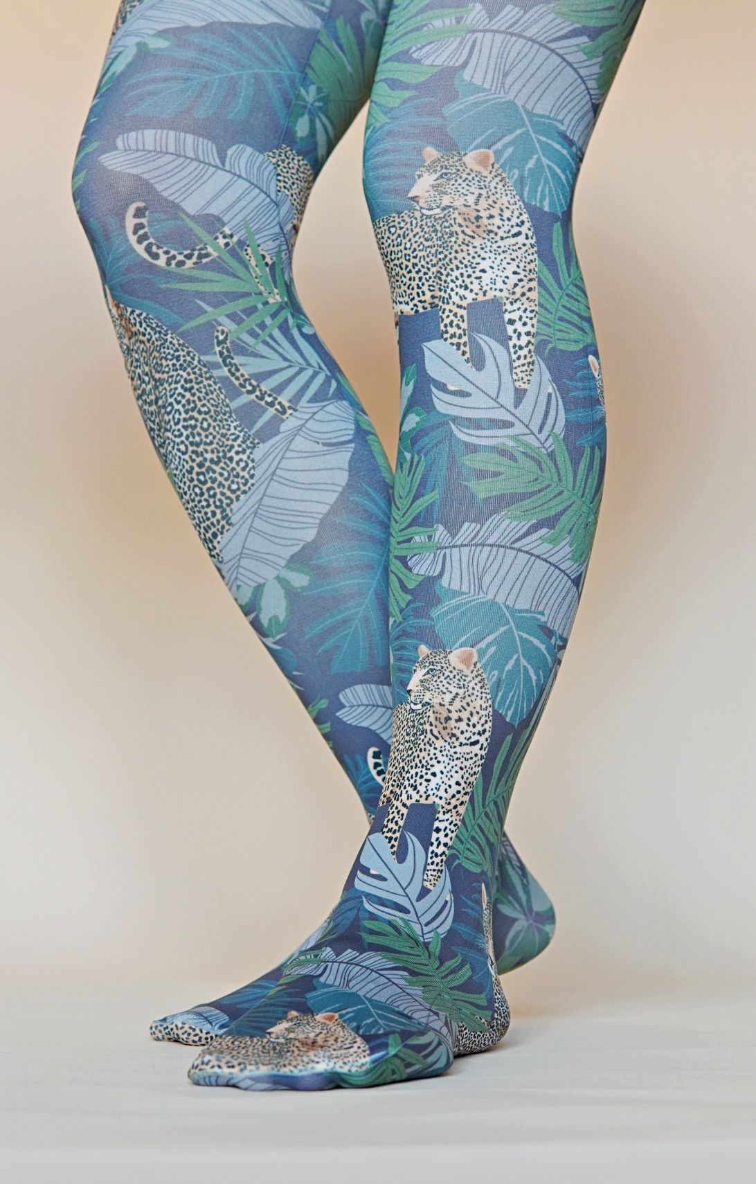 6437 print tights497