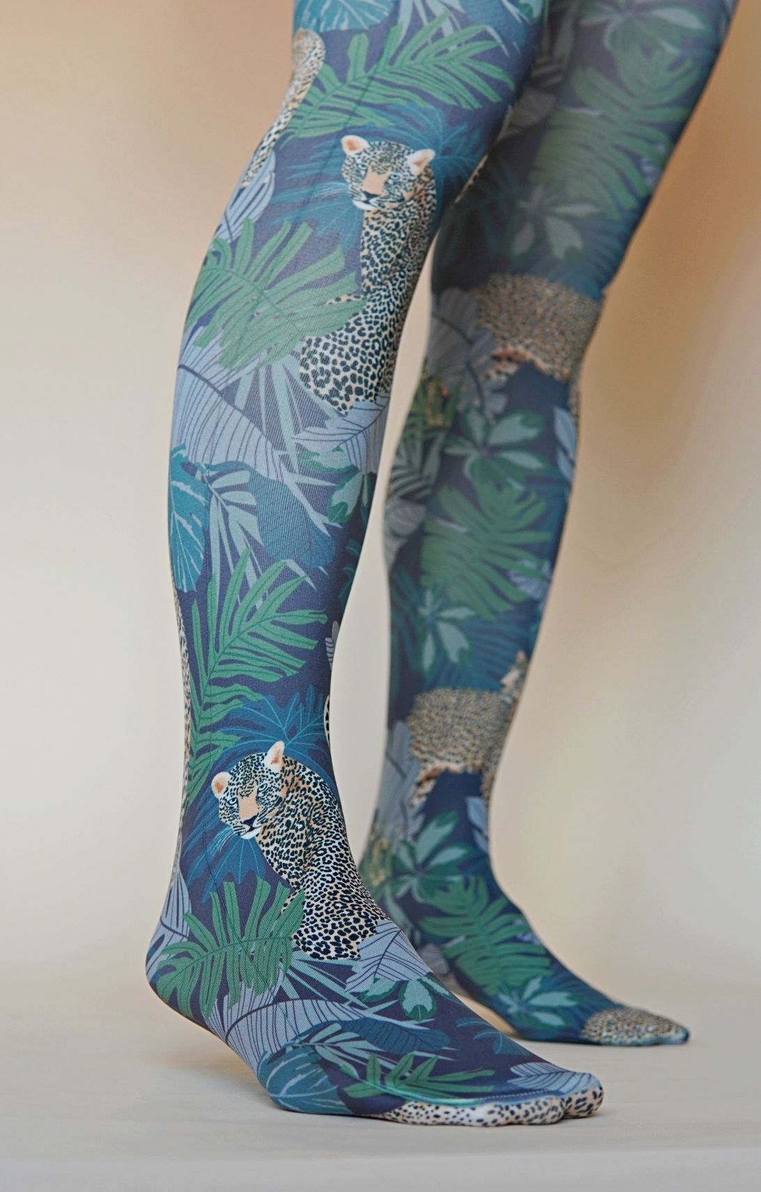 6438 print tights502