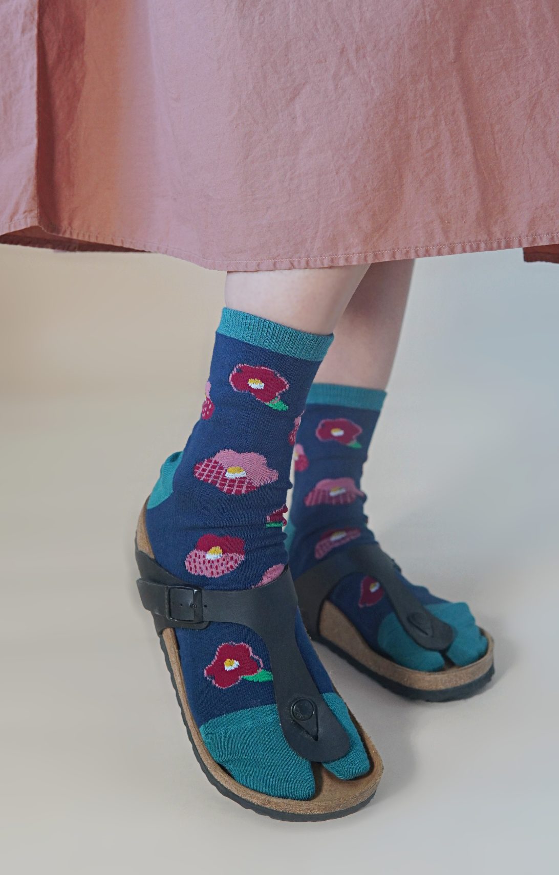6464 tsubaki socks0617