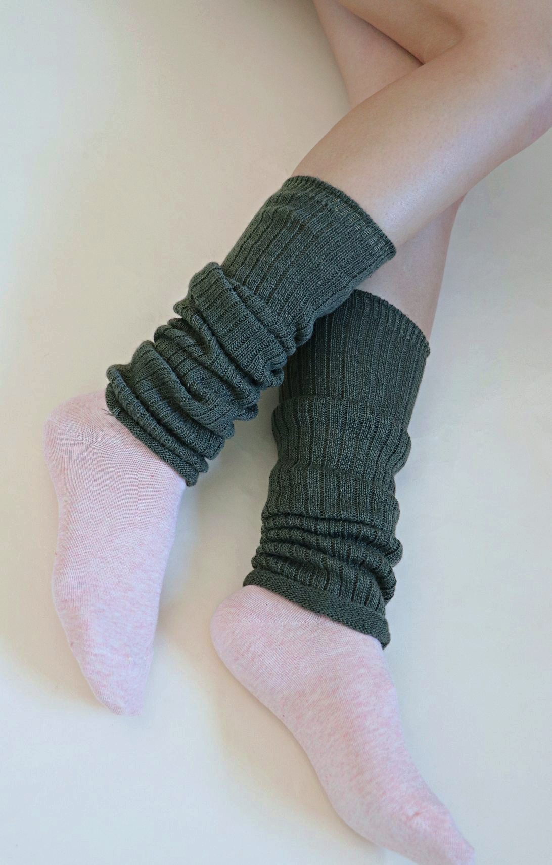 1864  98legwarmer