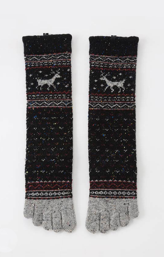 4212 black reindeer wool holiday gift socks