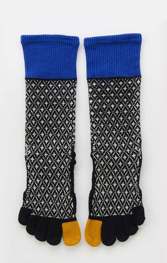 4242 black blue toe socks yoga pilates