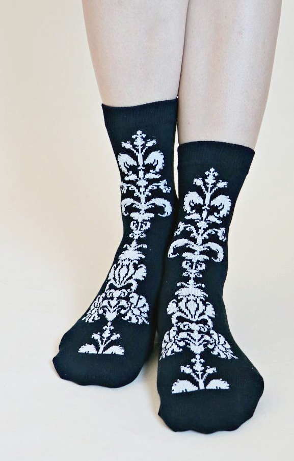 5381 victorian crew socks