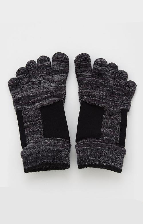 5537 black aarch support toe grip yoga pilates socks
