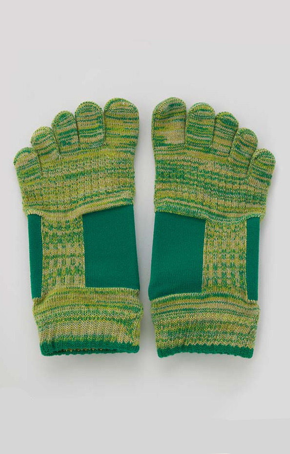 5541 green toe grip socks pilates yoga